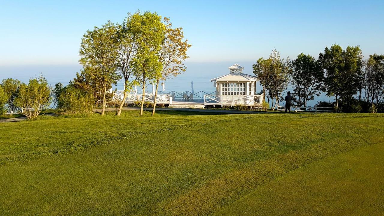 Lighthouse Golf Private Villa Lake View Balchik Exterior photo